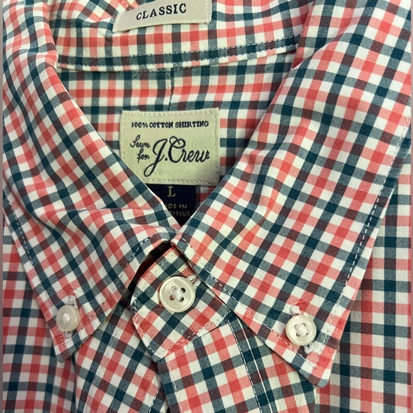 J. Crew Men's button-down plaid size large 100% cotton, long sleeves classic. - Picture 1 of 6